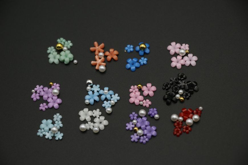 Объемный декор для ногтей Nail Decoratsons разноцветные цветы 26624 фото